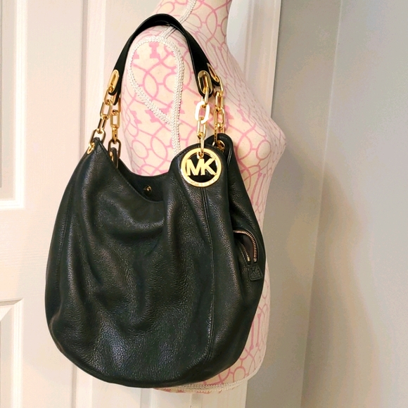 Michael Kors Handbags - Michael Kors leather black with gold hardware bag
